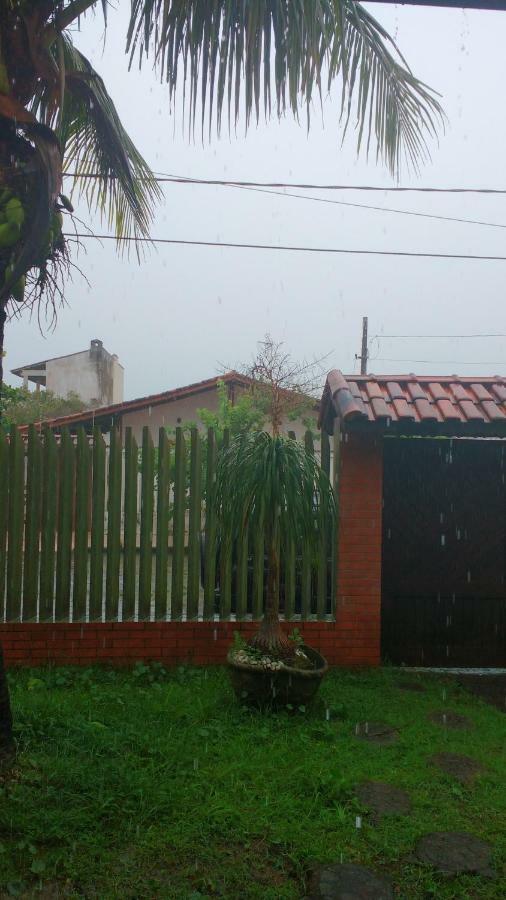 Casa Com Piscina Itanhaem Βίλα Εξωτερικό φωτογραφία